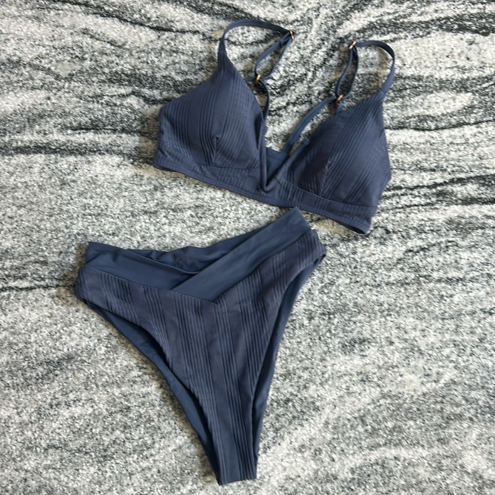 LSPACE Pointelle Rib Siren Bikini Top D CUP & Rib Court Bikini Bottom MEDIUM